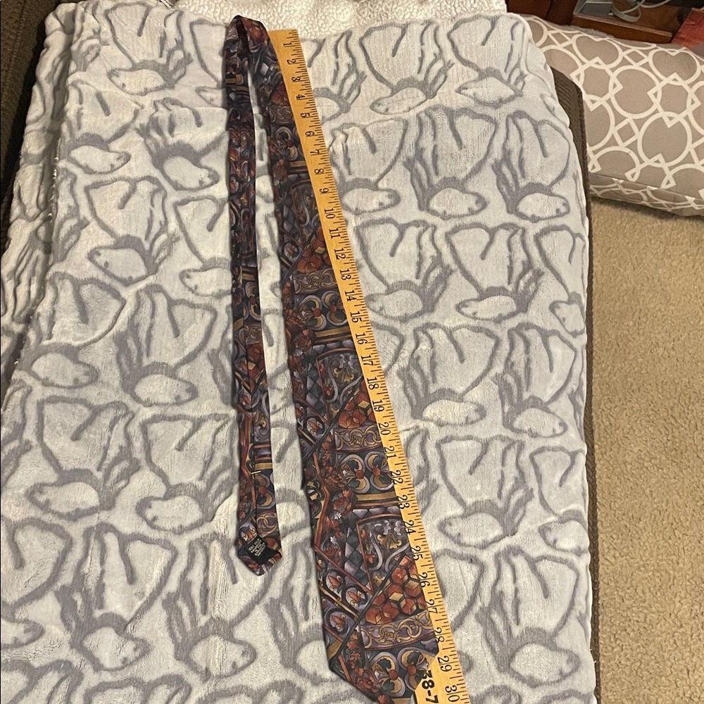 Paisley Patterned Tie